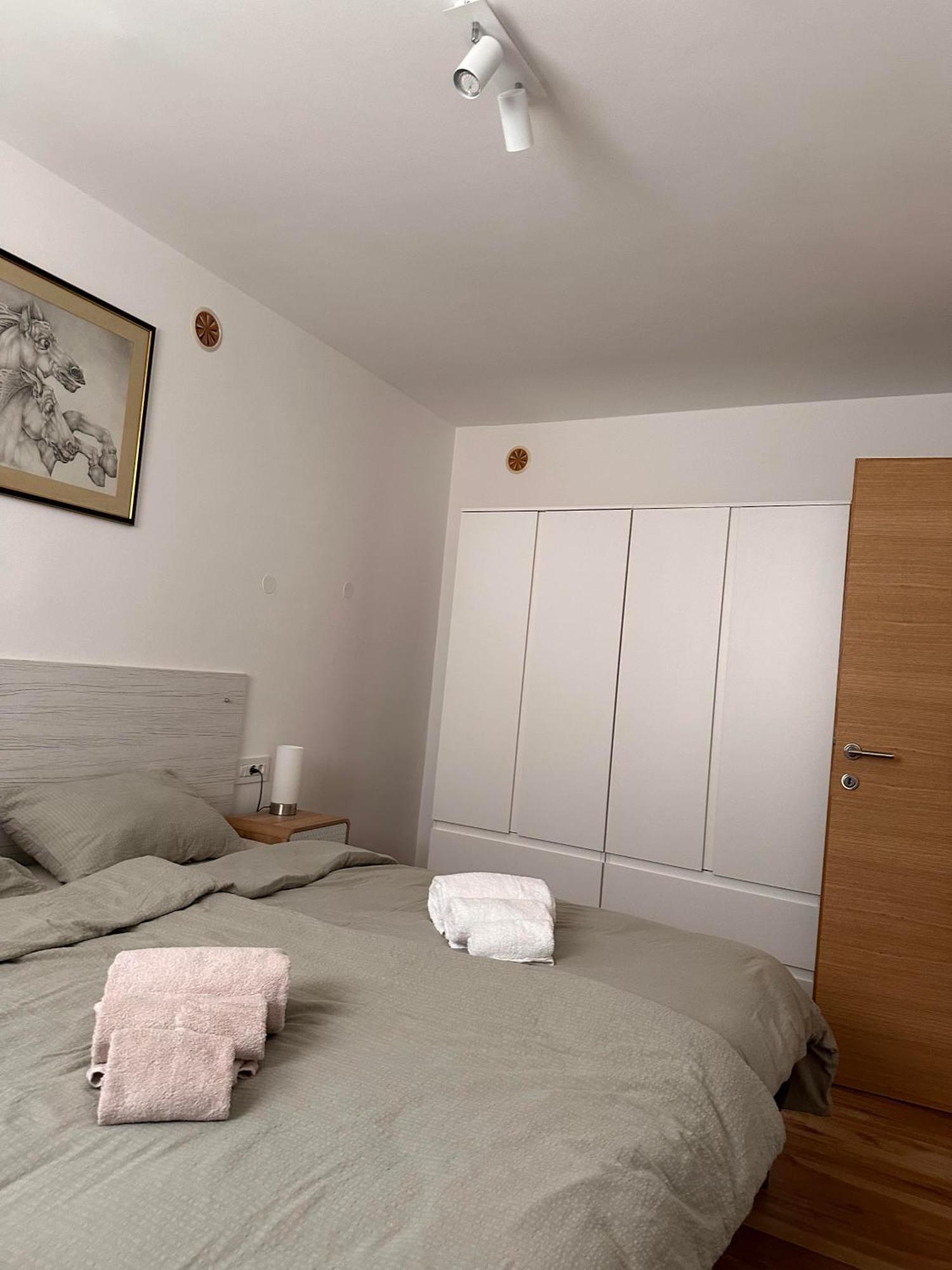 Lux Apartments In Downtown Πούλα Εξωτερικό φωτογραφία