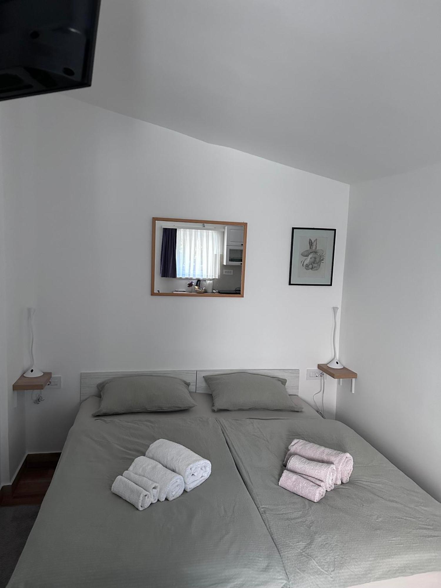 Lux Apartments In Downtown Πούλα Εξωτερικό φωτογραφία